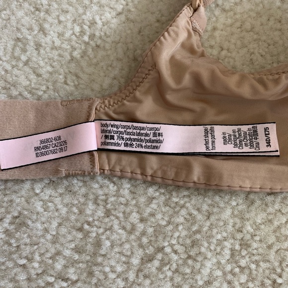 Victoria’s Secret Push-Up Bra - Picture 8 of 8
